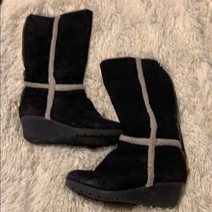 Wedge black girls boots